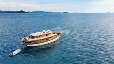 MISCHIEF BOAT 1