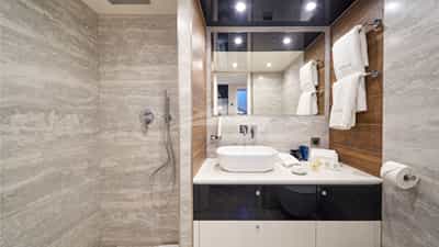 ACAPELLA Triple Ensuite
