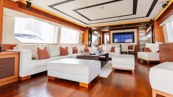CALIENTE 24m motor yacht charter, photo 5