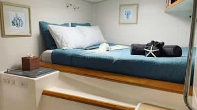 Starboard forward queen suite