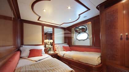 INOUIS 35m motor yacht charter, photo 9
