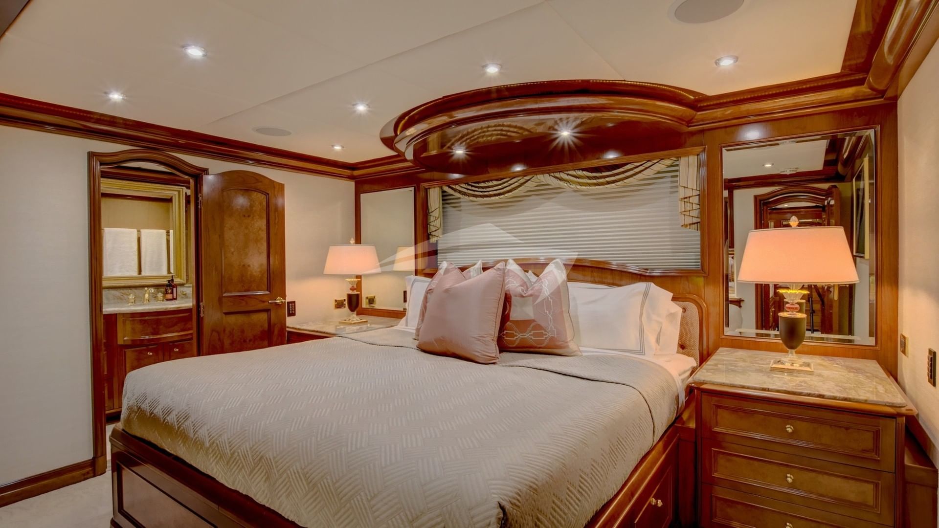King stateroom (1)