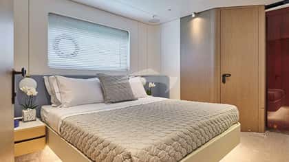 ALADDIN SANE 26m motor yacht charter, photo 8