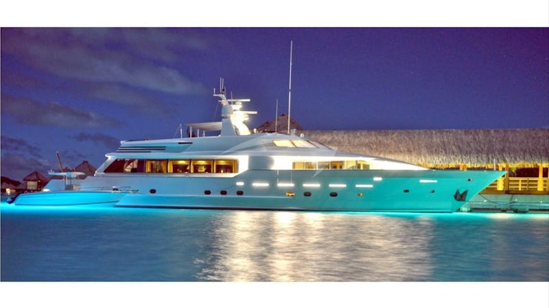 Yacht Charter MARGAUX