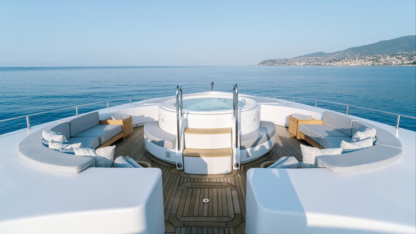 BON VIVANT, photo from the yacht portfolio 27
