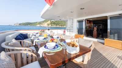 Aft Deck Dining