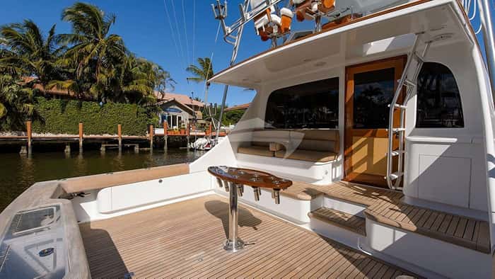 ELECTRIC BILL 18m motor yacht charter, photo 3