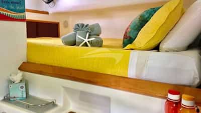 Guest cabin