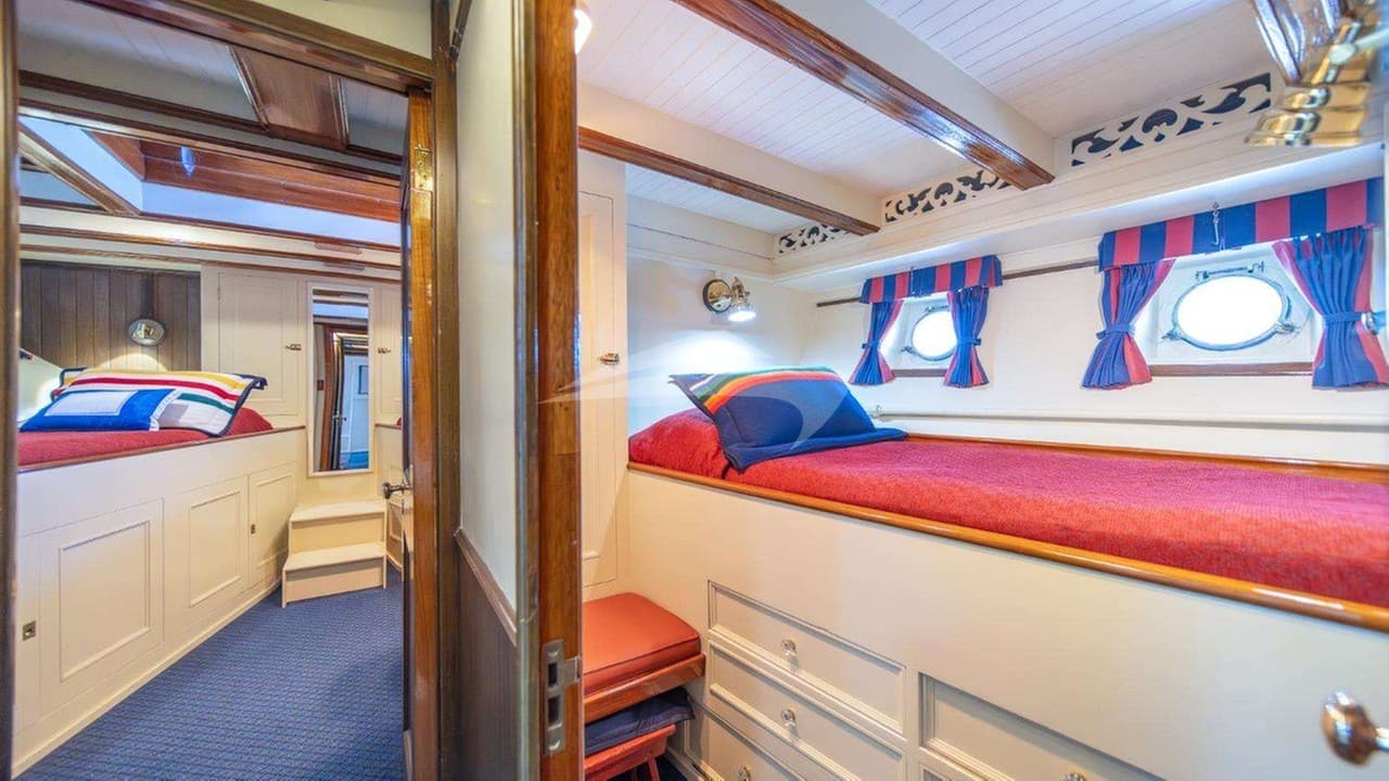 BLUE PETER, photo from the yacht portfolio