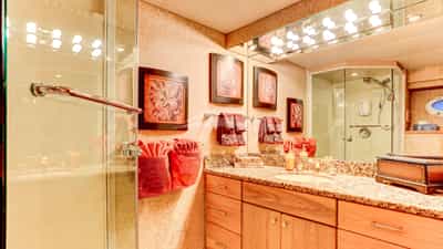 Sunset Suite Bath