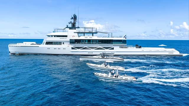 WANDERLUST yacht charter photo 2