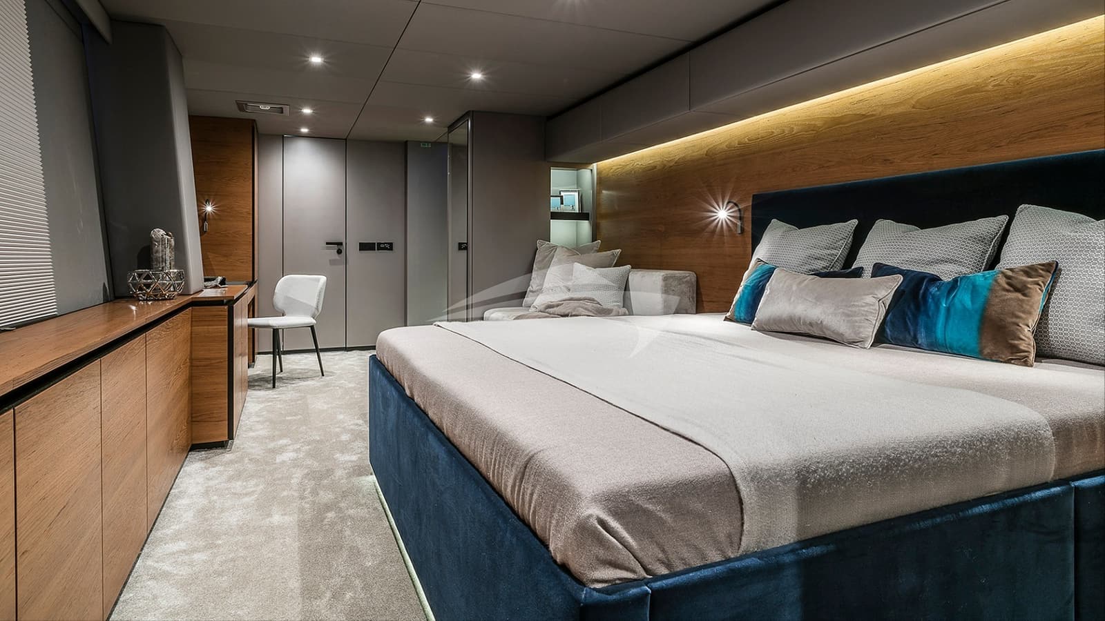 7X SPLIT, photo from the yacht portfolio 5