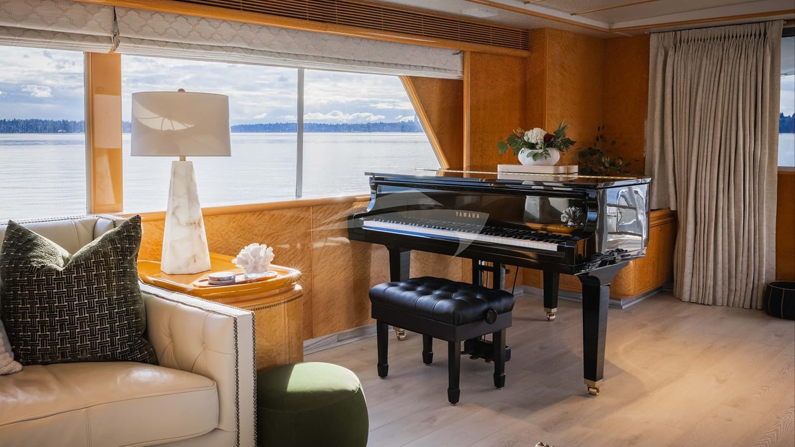 SUMMER SUNSET, photo from the yacht portfolio 4