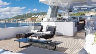 Flybridge