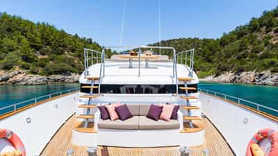 Flybridge