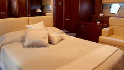 Double guest cabin.