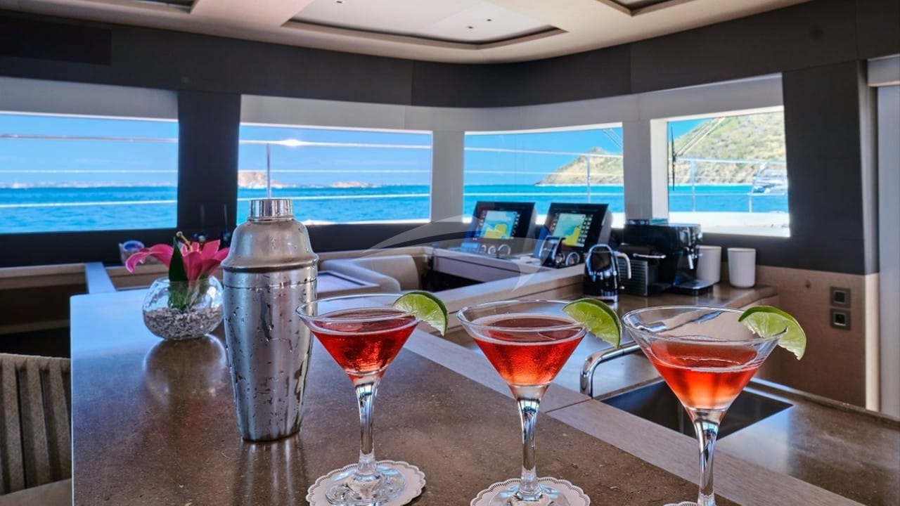 FW salon bar - N. Claris pic