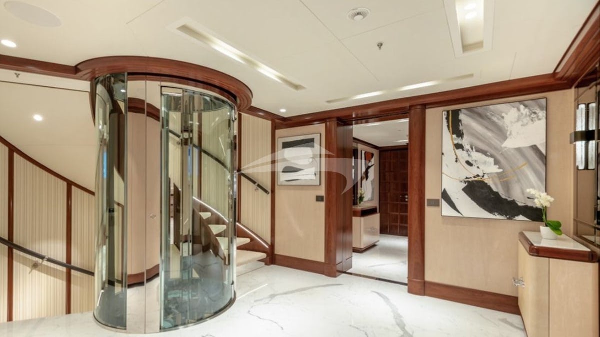 Elevator Elevator