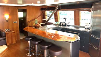 BLUE HORIZON 18m motor yacht charter, photo 9