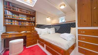 Guest Cabin