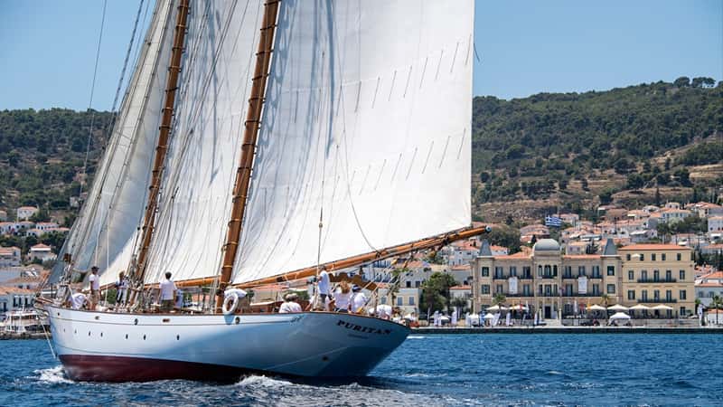 PURITAN 38m sailing yacht charter
