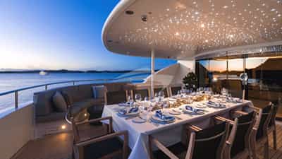 Upper Deck Dining