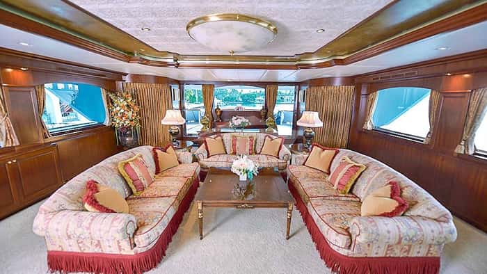 NO BAD IDEAS 49m motor yacht charter, photo 2