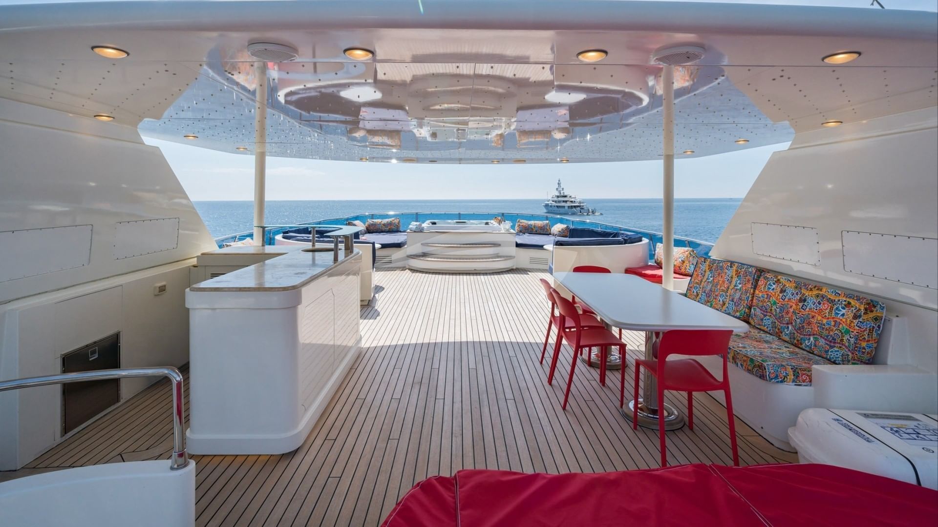 Sun Deck Seating and Outdoor Bar