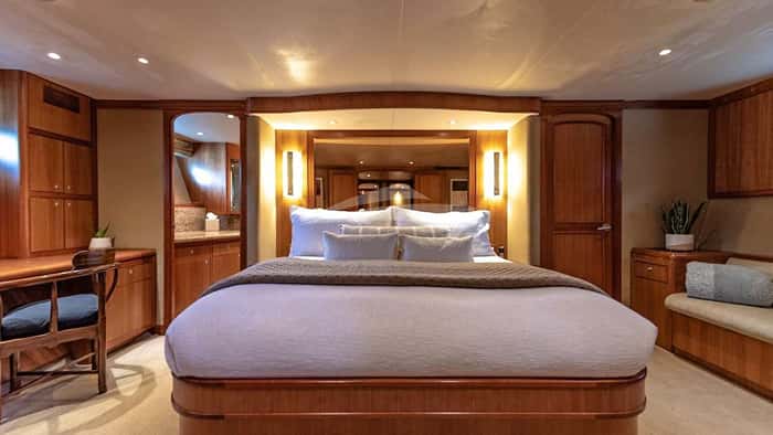 DAUNTLESS 28m motor yacht charter, photo 5