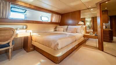 Double Cabin