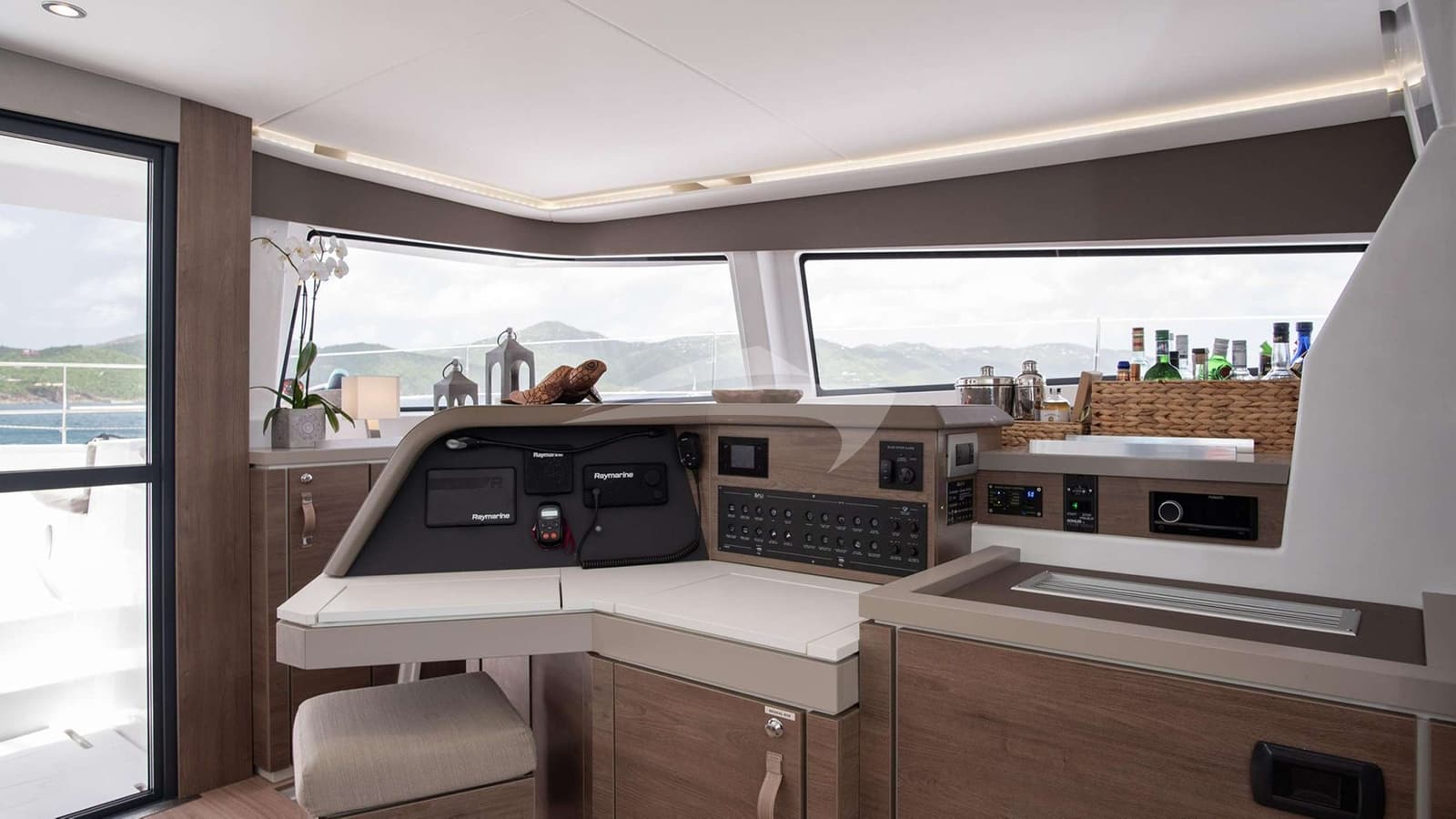 ATLAS, photo from the yacht portfolio 14