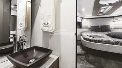 ANDIAMO 13m motor yacht charter, photo 10