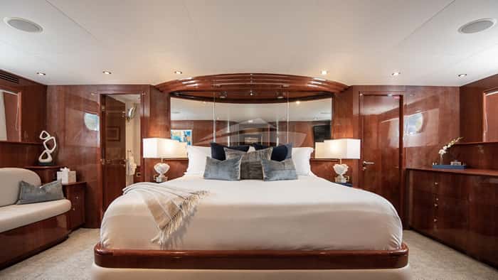 OUTTA TOUCH 32m motor yacht charter, photo 5