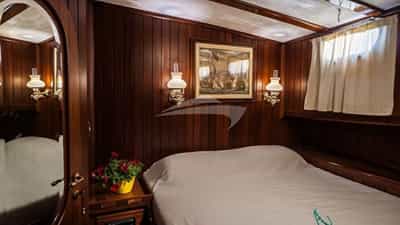 Guest Cabin