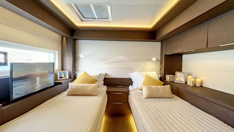 CRAZY HORSE 24m motor yacht charter, photo 7