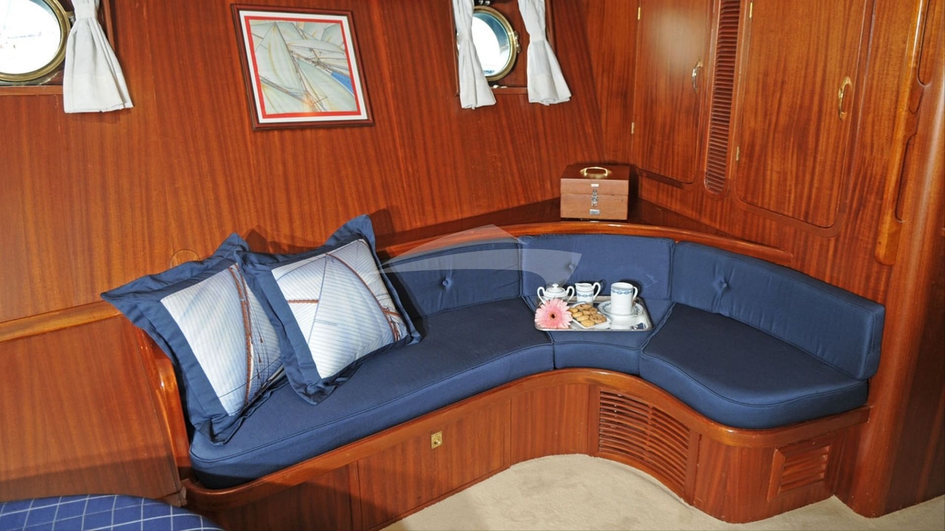 Master stateroom seating