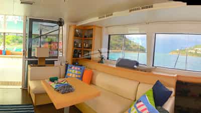 Saloon and galley area - port