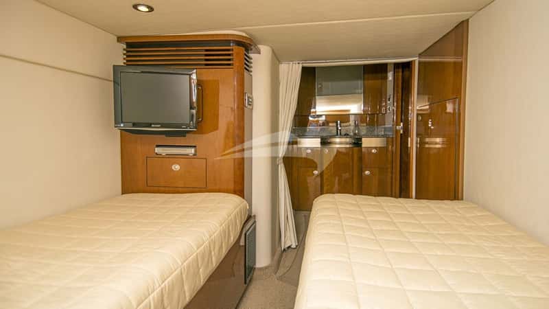 PIER PRESSURE 15m motor yacht charter, photo 7