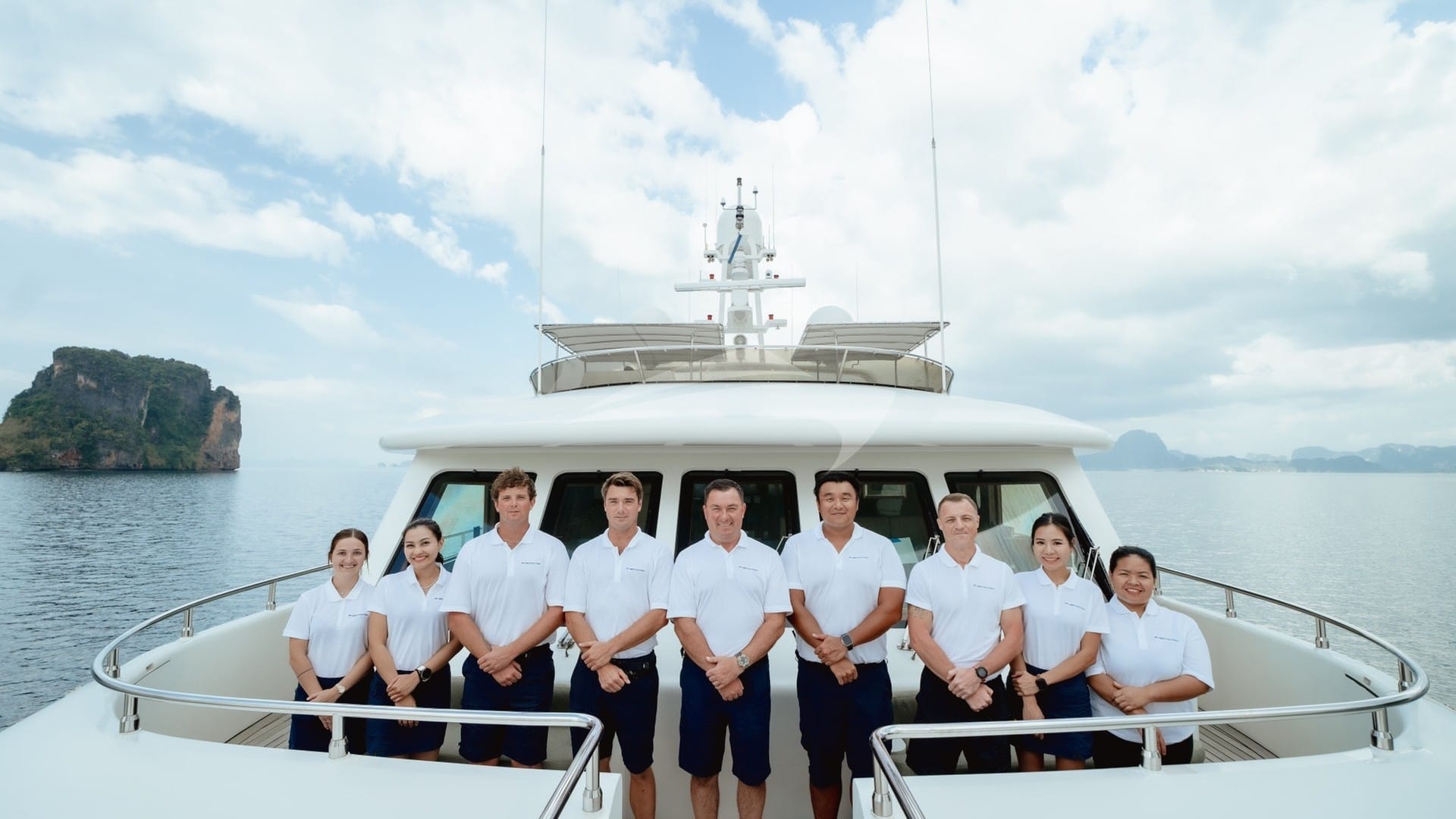 Luxury charter yacht crew for SILENTWORLD