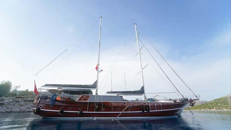 KAPTAN MEHMET BUGRA 34m motor yacht charter, photo 6