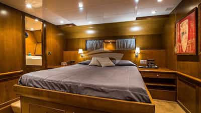 VIP Cabin 1