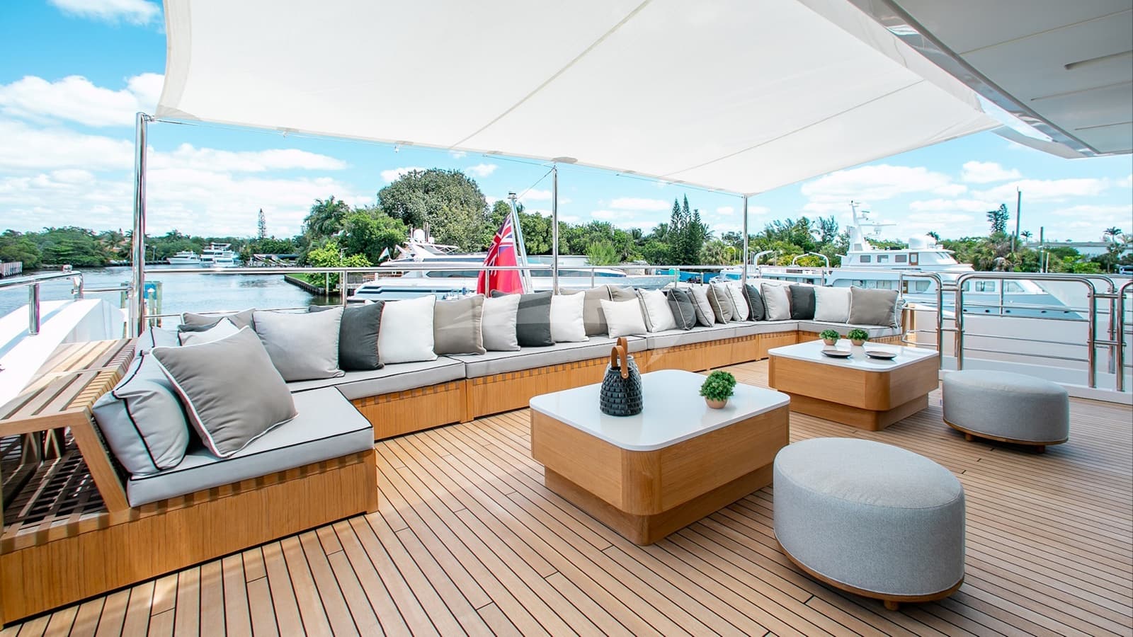 EMINA, photo from the yacht portfolio 15