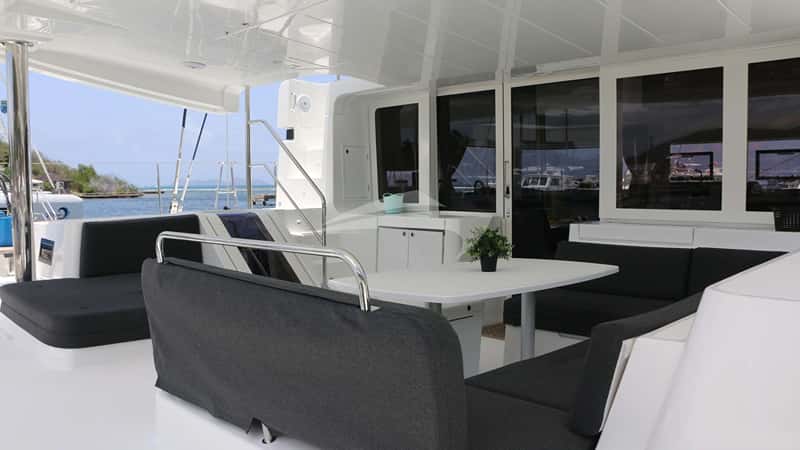 BLUE OCTANE 16m sailing yacht charter, photo 3
