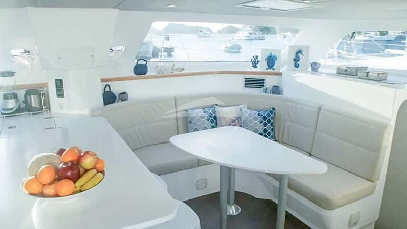 MOONSTRUCK 15m sailing yacht charter, photo 8