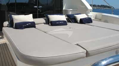 Aft Sunpads
