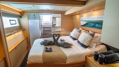 BLUEWINDS 17m sailing yacht charter, photo 8