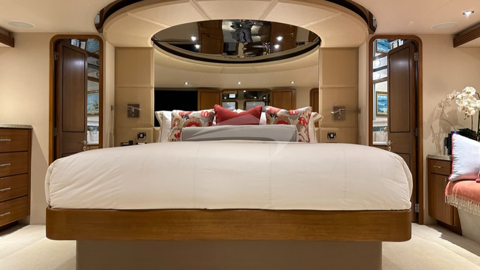 ISLAND GIRL, photo from the yacht portfolio 7