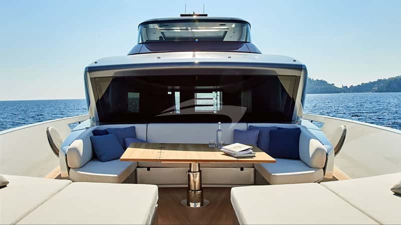PAUSE OF LONDON 27m motor yacht charter, photo 2
