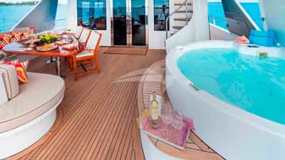 Jacuzzi