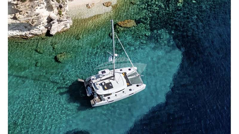 LUNA 13m sailing yacht charter, photo 2
